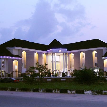 Westbrook Hotel Owerri Ngoại thất bức ảnh