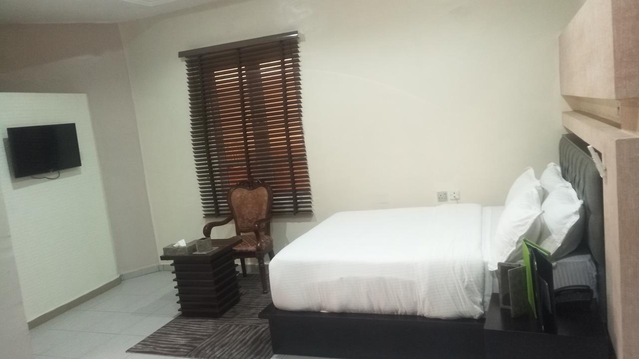 Westbrook Hotel Owerri Ngoại thất bức ảnh